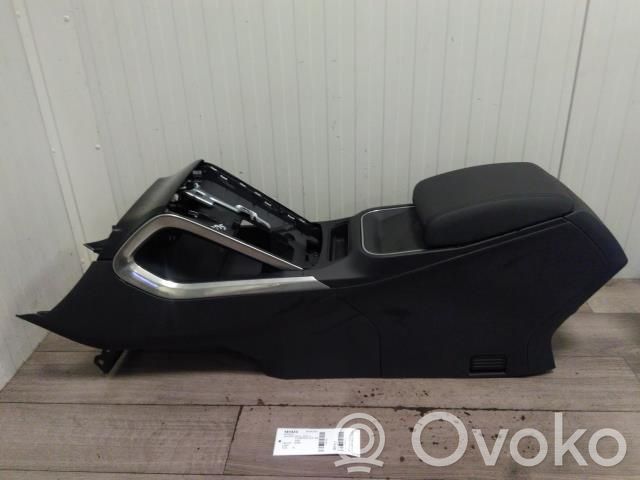 Keskikonsoli   J9D3044C73AE8PVJ,J9D3044C73AE8PVJ,J9D3045J40AG8PVJ,T4K10074PVJ