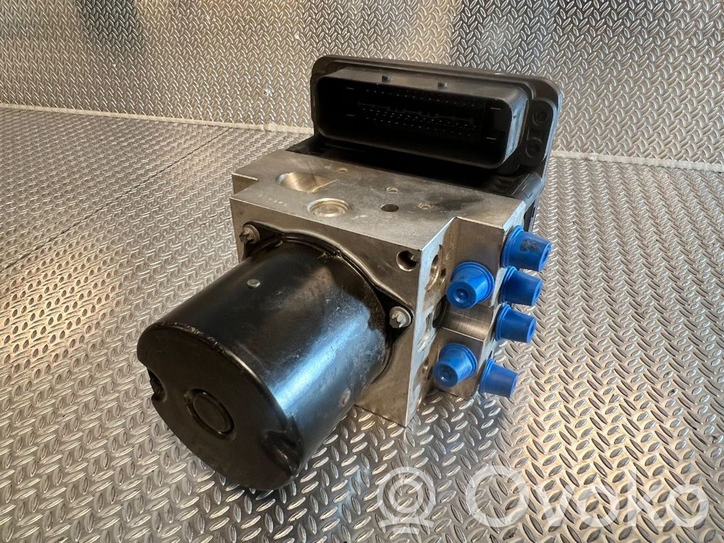BMW 5 E60 E61 ABS Pump 