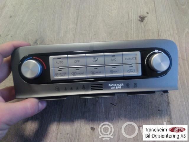 Hyundai Kona I Panel klimatyzacji / Ogrzewania 