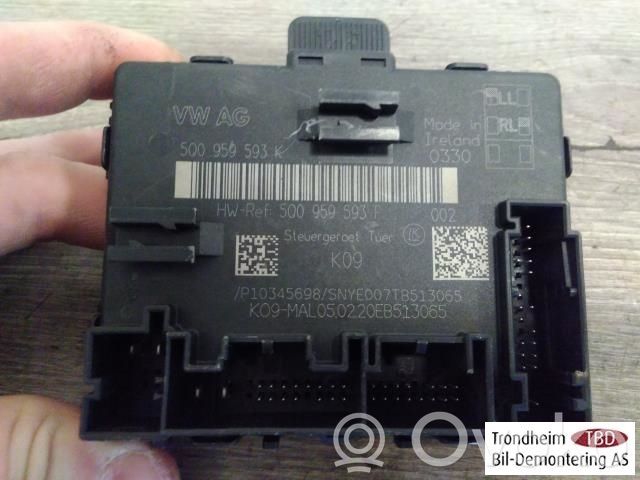 Unité de commande module de porte   5Q0959593K,5Q0959593F,5Q0959592K,5Q0959592K,5Q0959593F,5Q0959593K