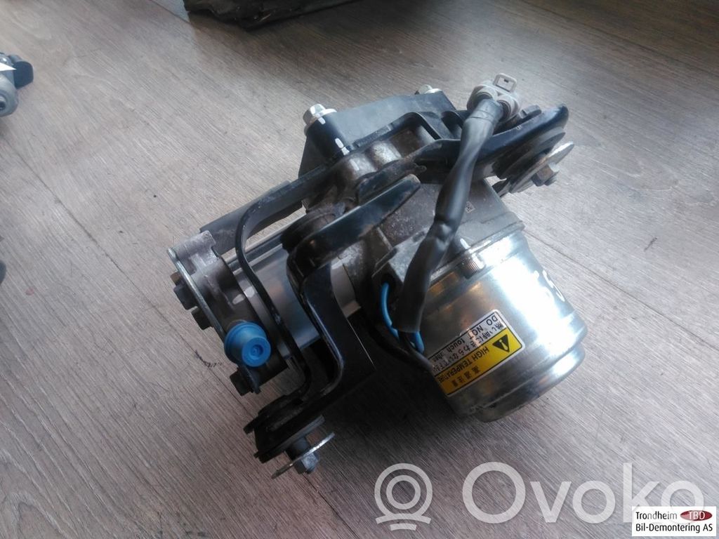 Mitsubishi Outlander Vacuum pump 