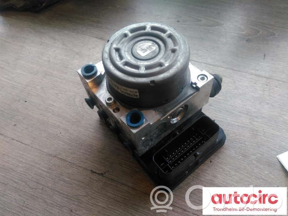 Mitsubishi Outlander Bomba de ABS 