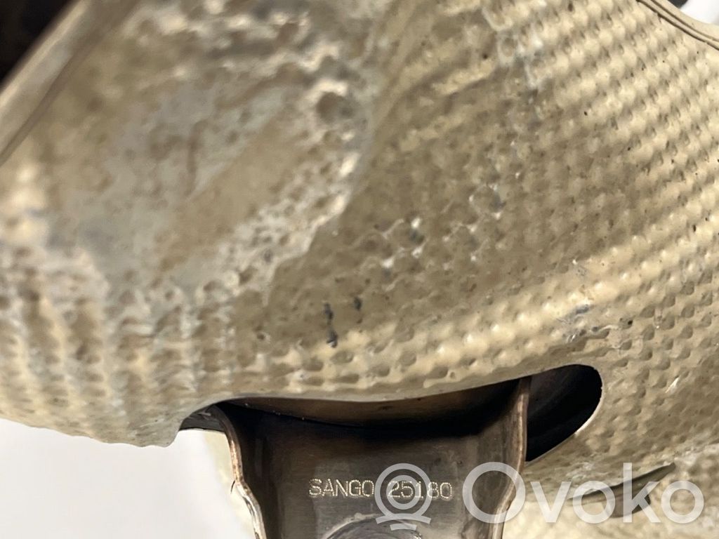 Toyota RAV 4 (XA50) Filtr cząstek stałych Katalizator / FAP / DPF