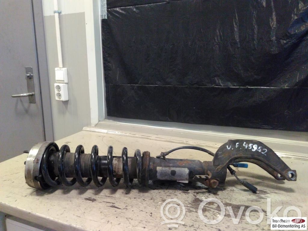 BMW X6 E71 Etuiskunvaimennin kierrejousella 