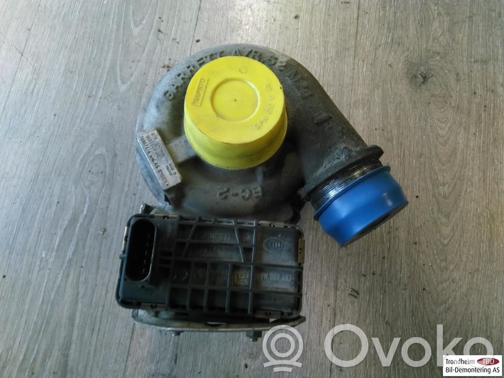 Citroen C-Crosser Turbo 