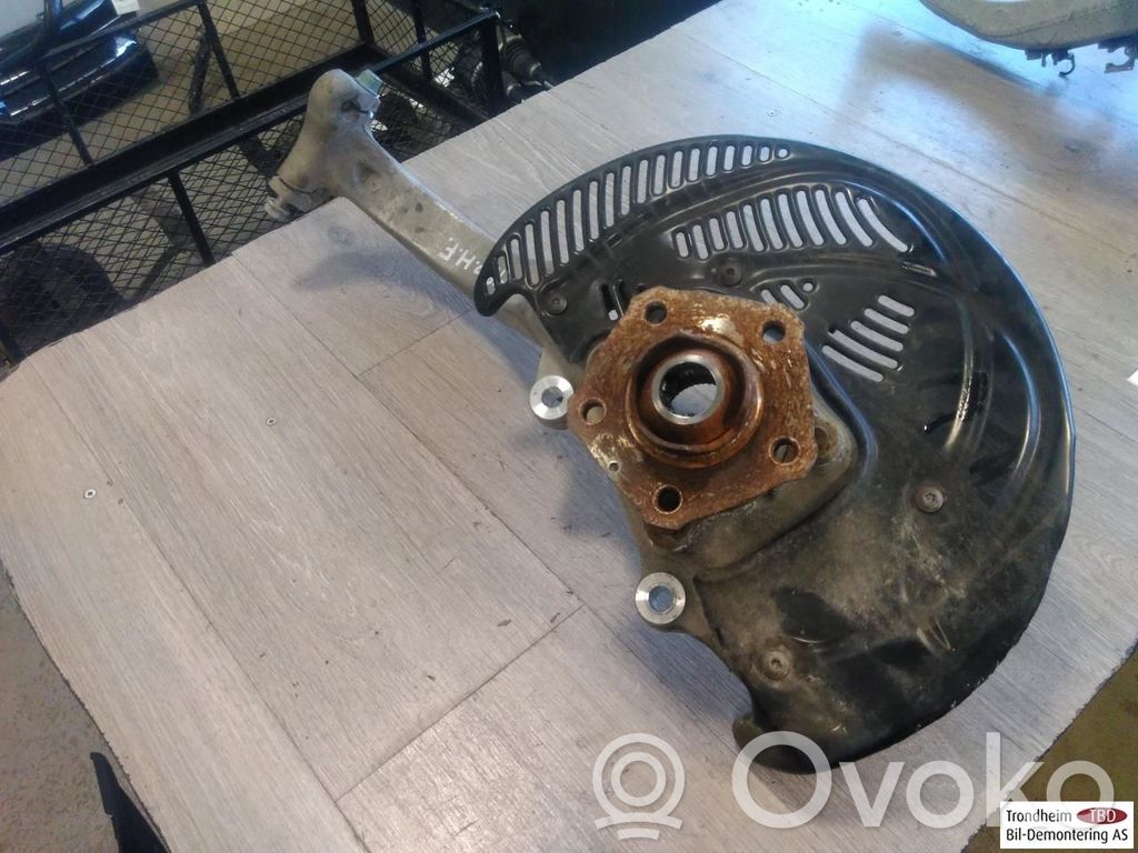 Audi e-tron Achsschenkel vorne 