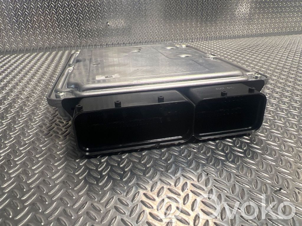 Audi A5 8T 8F Komputer / Sterownik ECU silnika 
