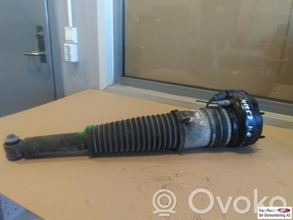 Audi A8 S8 D4 4H Sacca a pressione sospensione/ammortizzatore posteriore