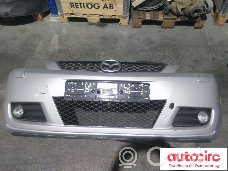 Mazda 5 Передний бампер 