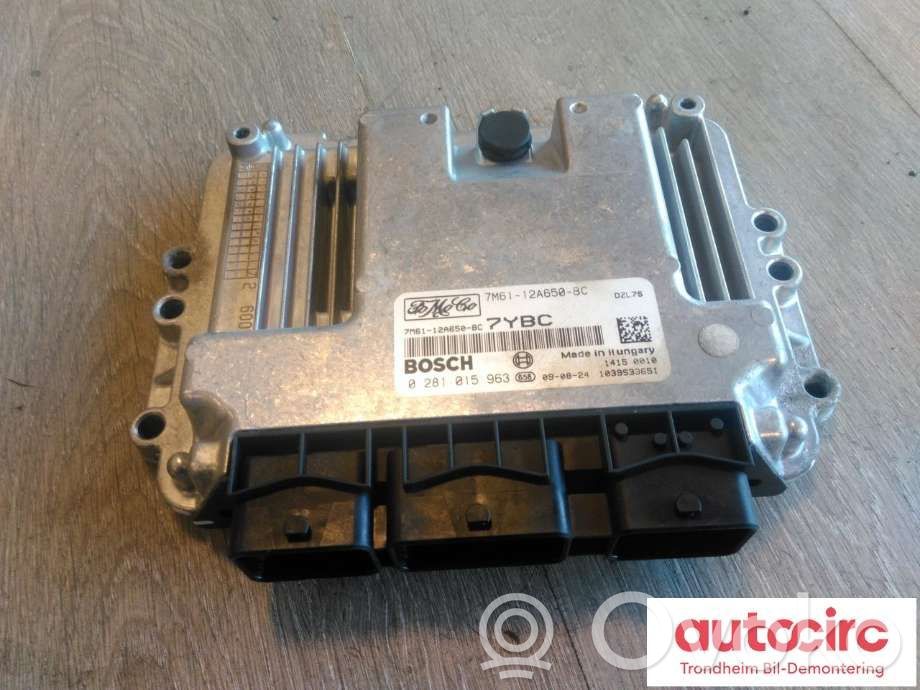 Engine control unit/module ECU   Y6Y218881A,7M6112A650BC,0281015963,0281015963,7M6112A650BC,Y6Y218881A