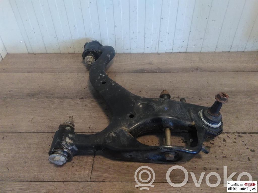 Land Rover Discovery 3 - LR3 Wahacz przedni 