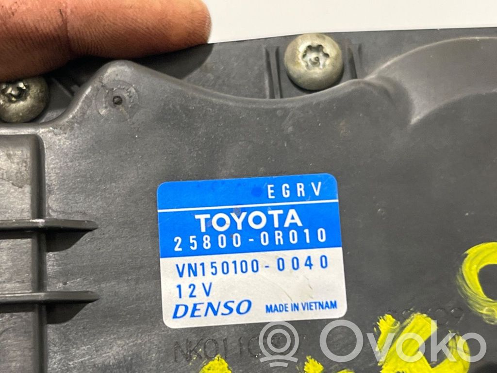 Toyota Avensis T270 Valvola EGR