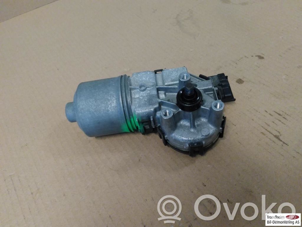 Motor ștergător   288003381R,0390241580,0390241580,288003381R