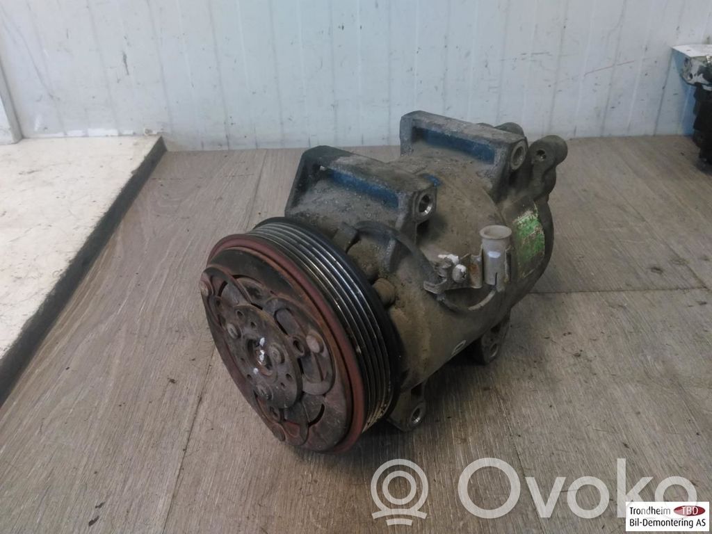 Volvo XC70 Ilmastointilaitteen kompressorin pumppu (A/C) 