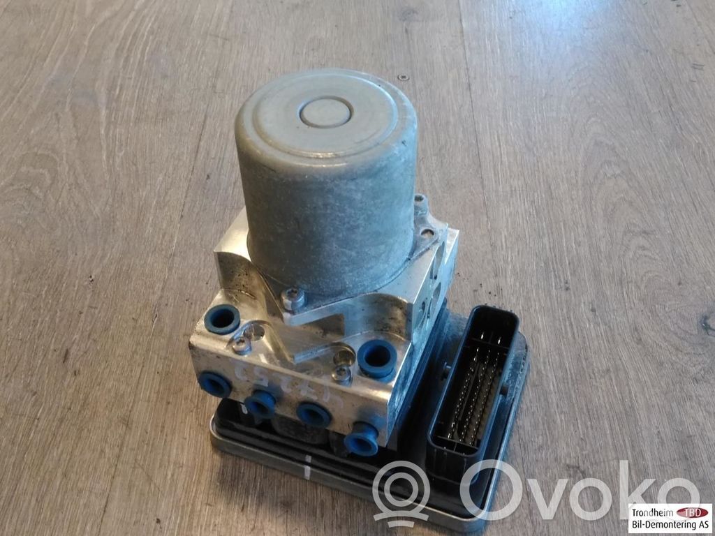 BMW 5 G30 G31 G38 Pompă ABS 