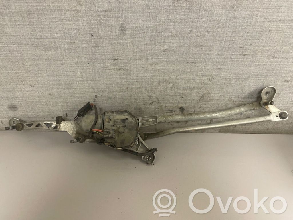 Mercedes-Benz E W212 Moteur d'essuie-glace