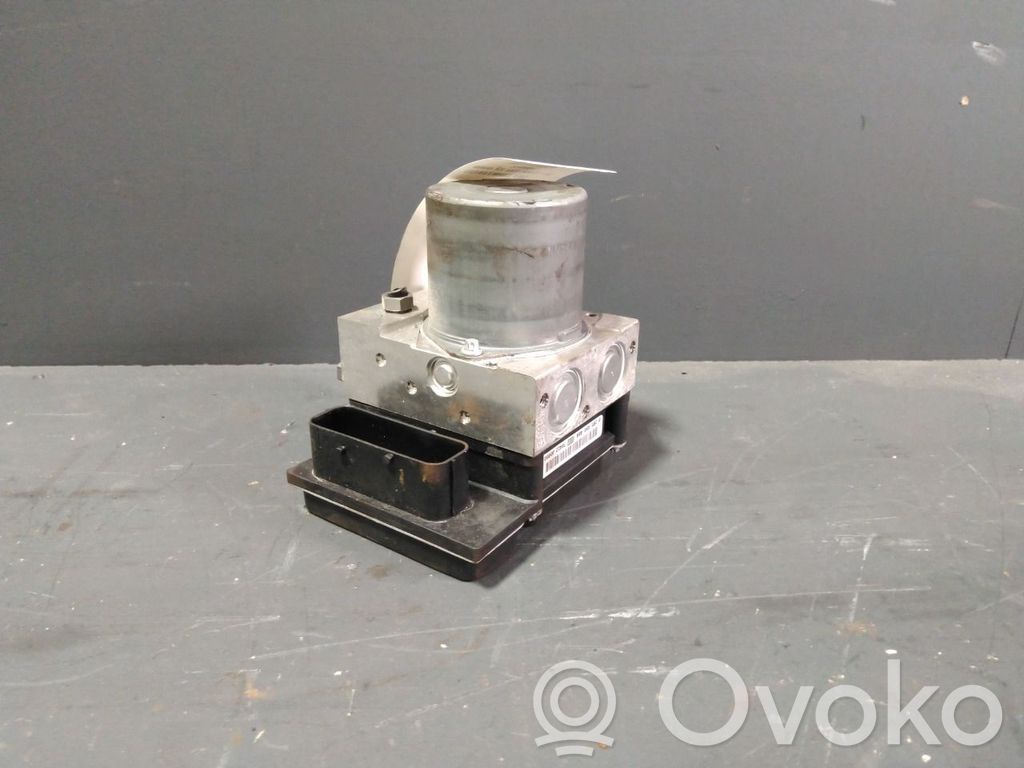 BMW X3 E83 ABS Pump 