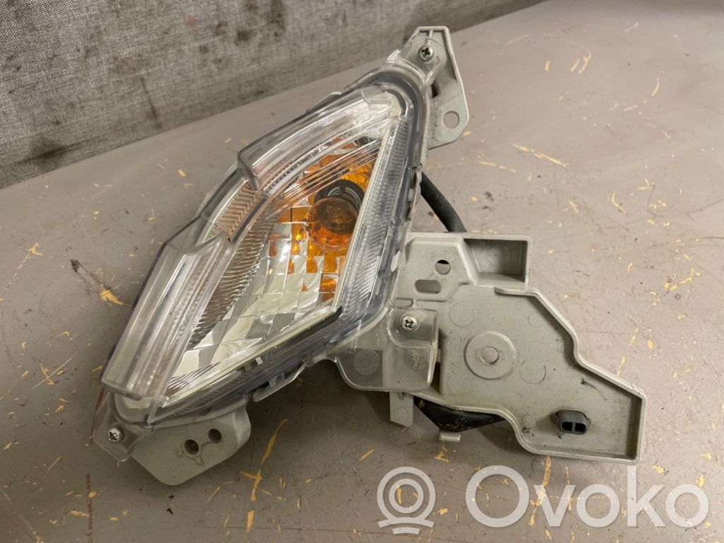 Mazda CX-3 Front indicator light 