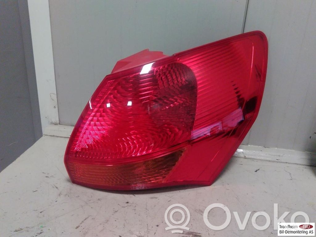 KIA Venga Luz trasera/de freno 
