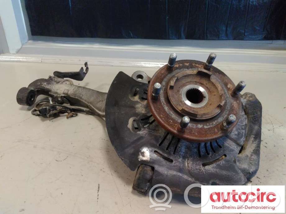 Ford Ranger Priekšējā riteņa rumbas vārpstas šarnīrs (stupica, capfa) 