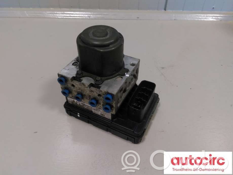 Toyota Corolla E120 E130 ABS Pump 