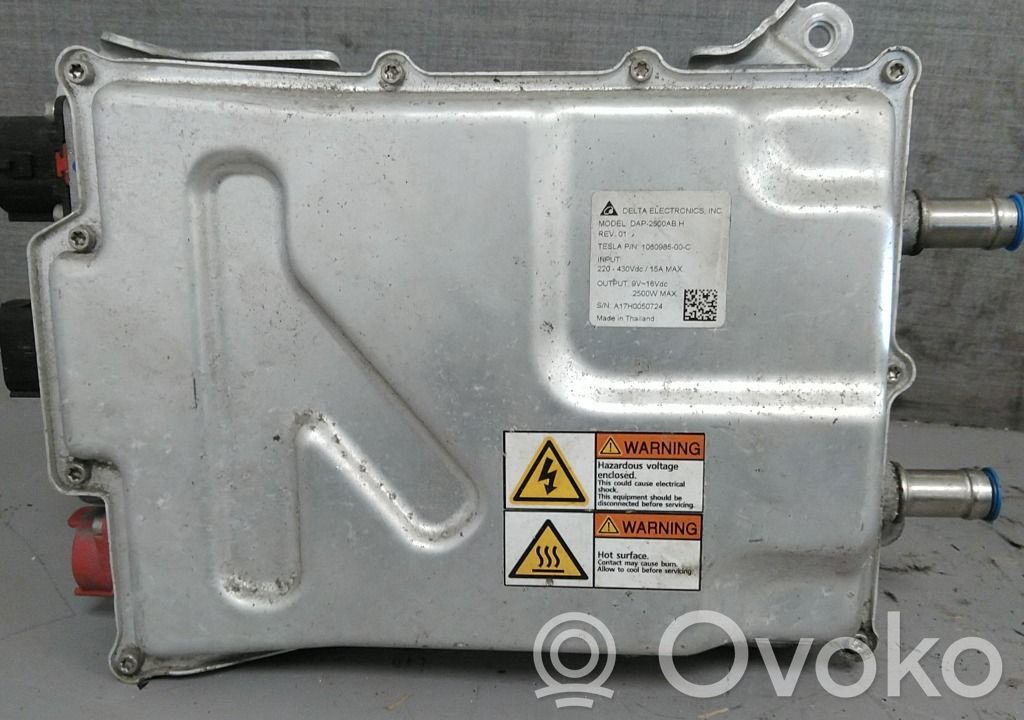 Inversor/convertidor de voltaje   106098500C,106098500C,106098500C,106098500C