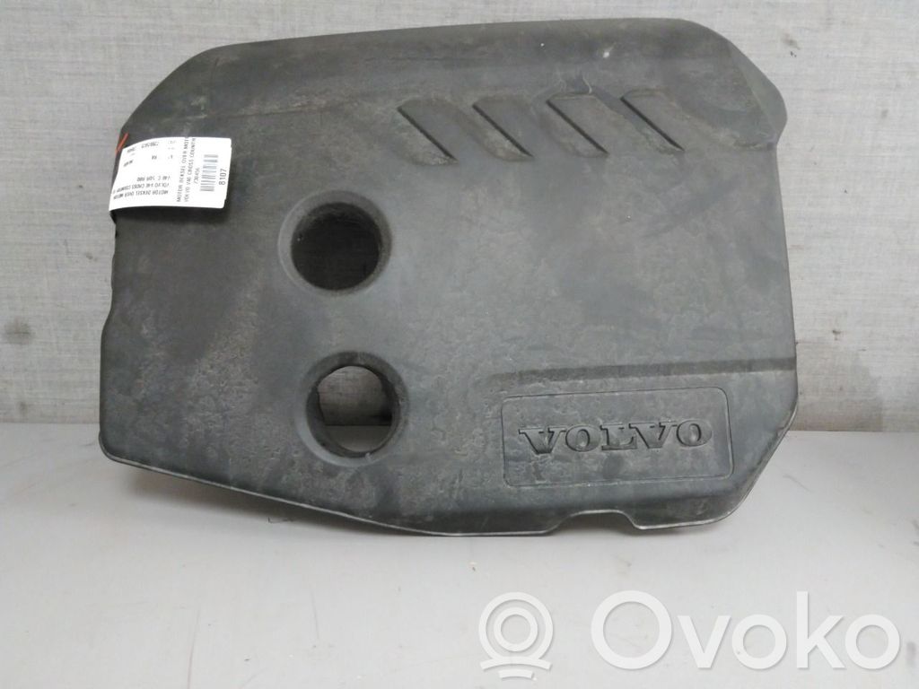Volvo V40 Engine cover (trim) 