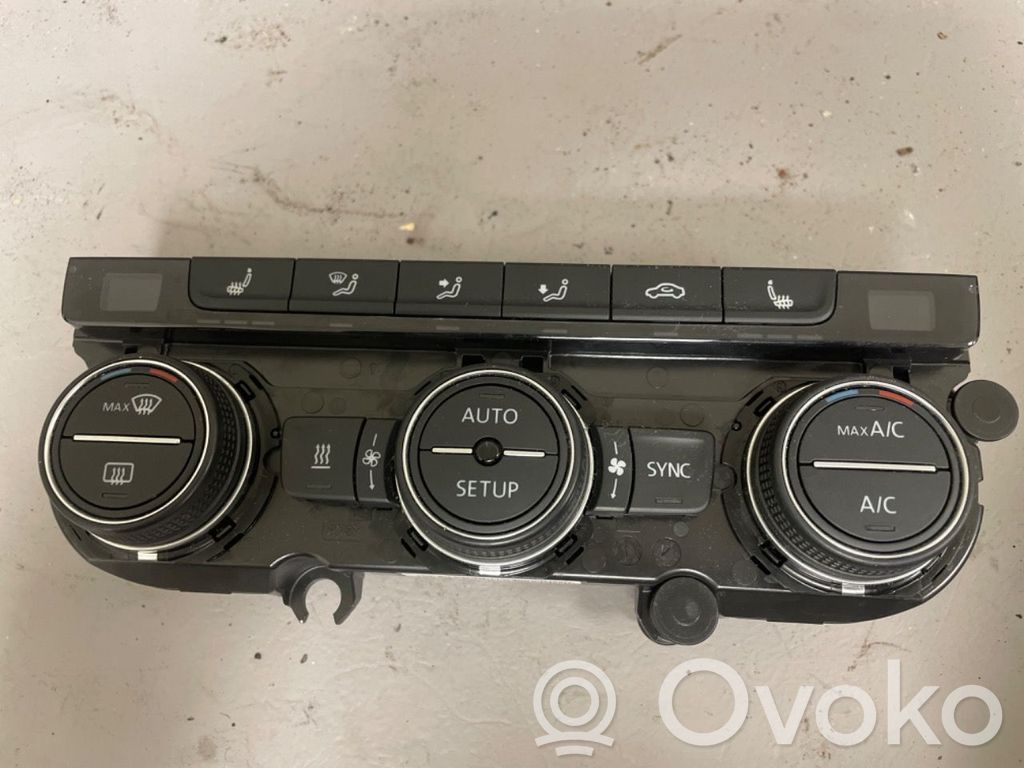 Volkswagen Golf VII Panel klimatyzacji / Ogrzewania