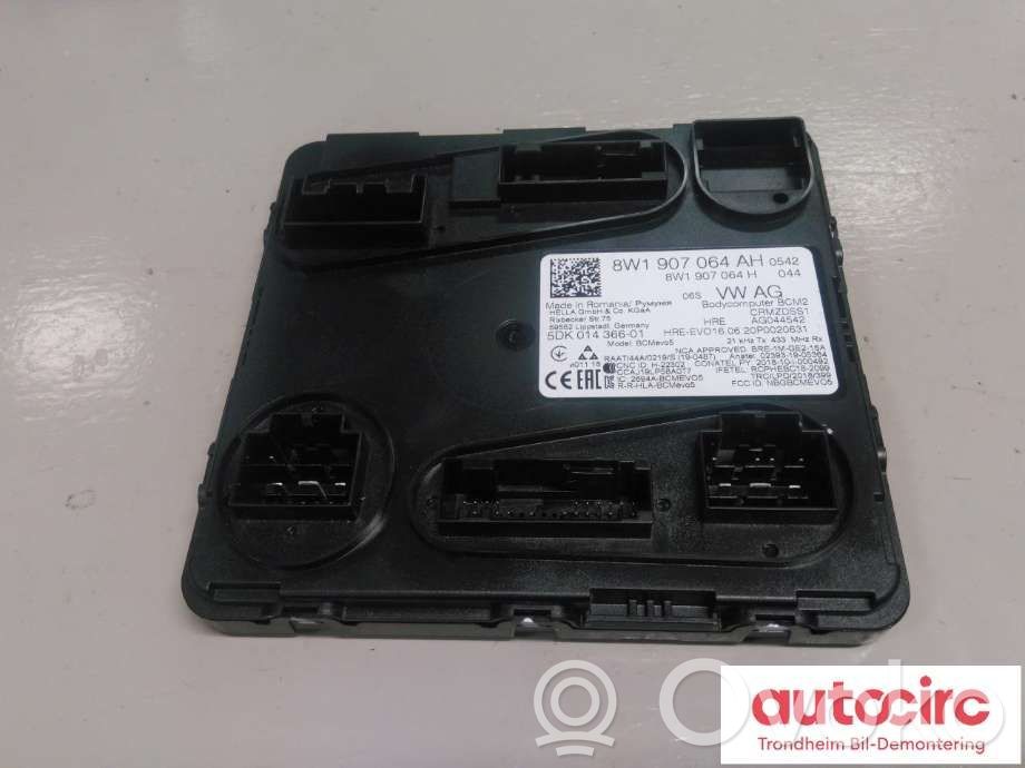 Audi e-tron Central body control module 