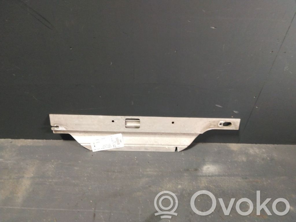 Placa protectora/protector antisalpicaduras motor   744N88795RF,744N88795RF