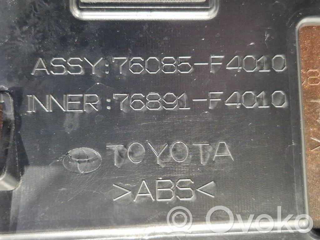 Toyota C-HR I Becquet de coffre 