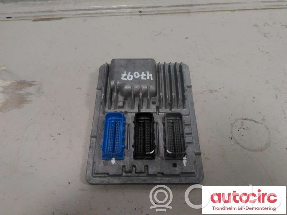 Engine control unit/module ECU   12677619,12669908,12669908,12677619,12700116,811839393