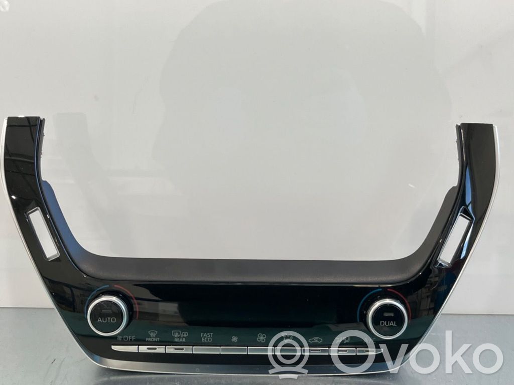 Toyota Corolla E210 E21 Console centrale, commande chauffage/clim 