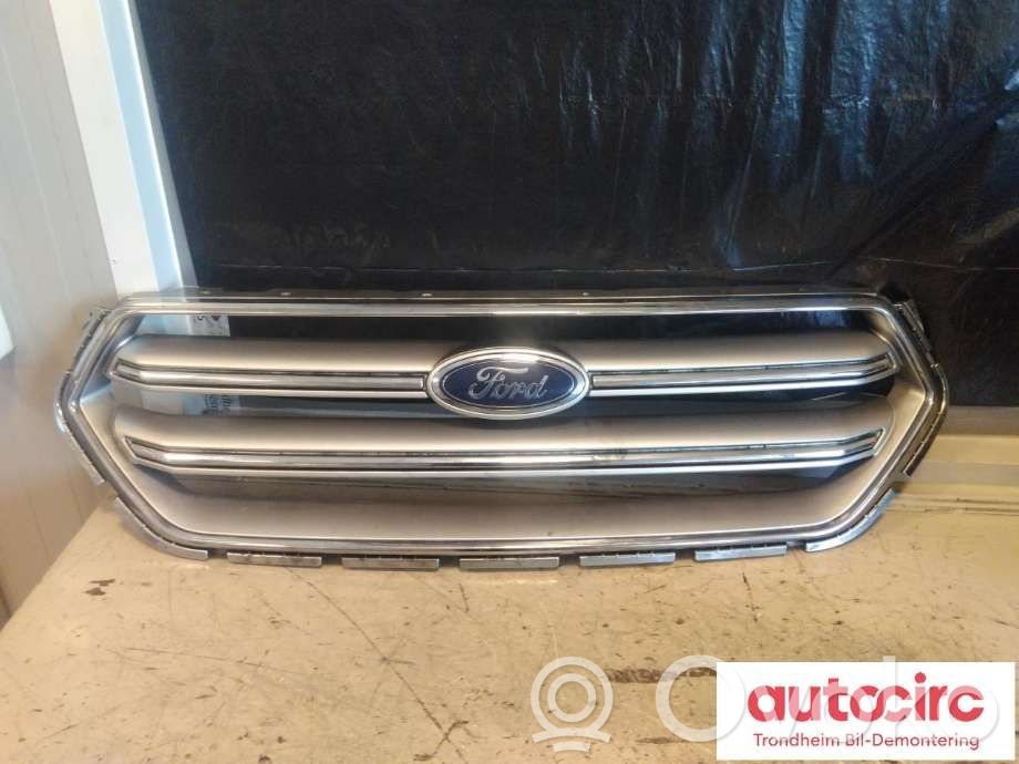 Ford Kuga II Etusäleikkö 