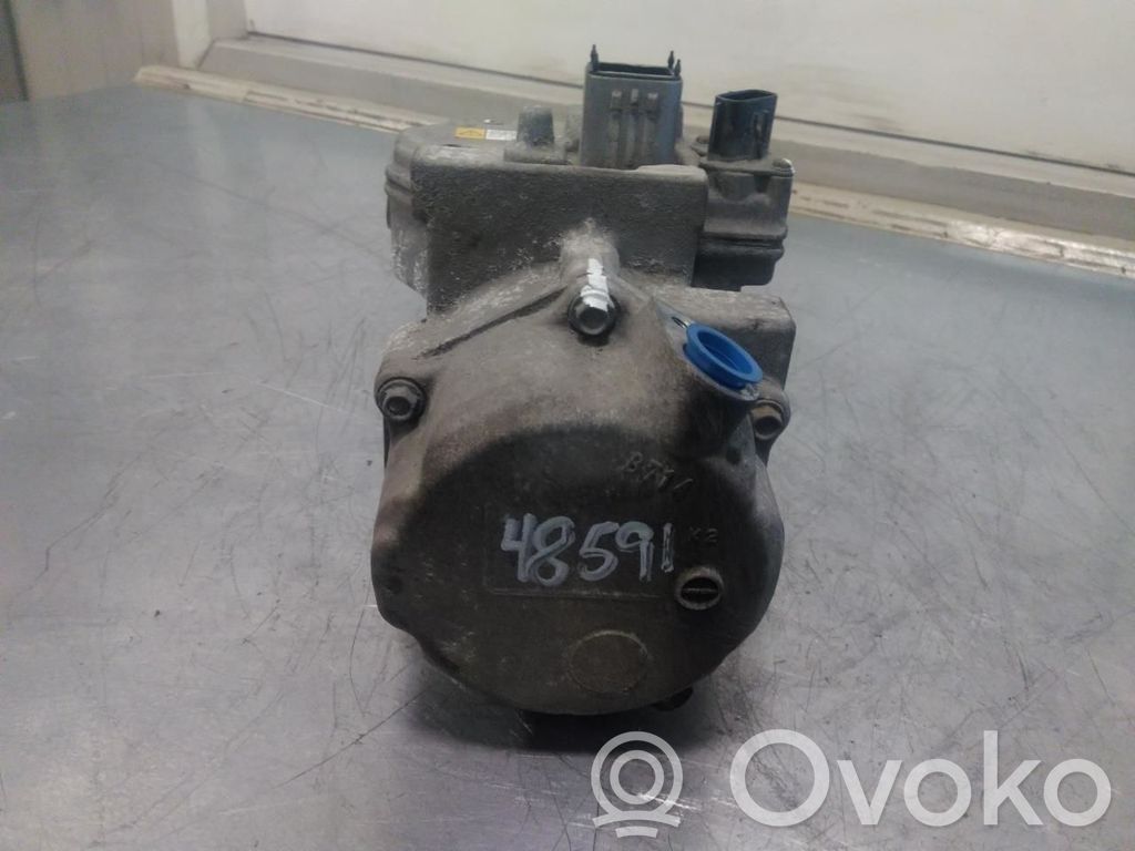 Toyota RAV 4 (XA40) Compressore aria condizionata (A/C) (pompa)