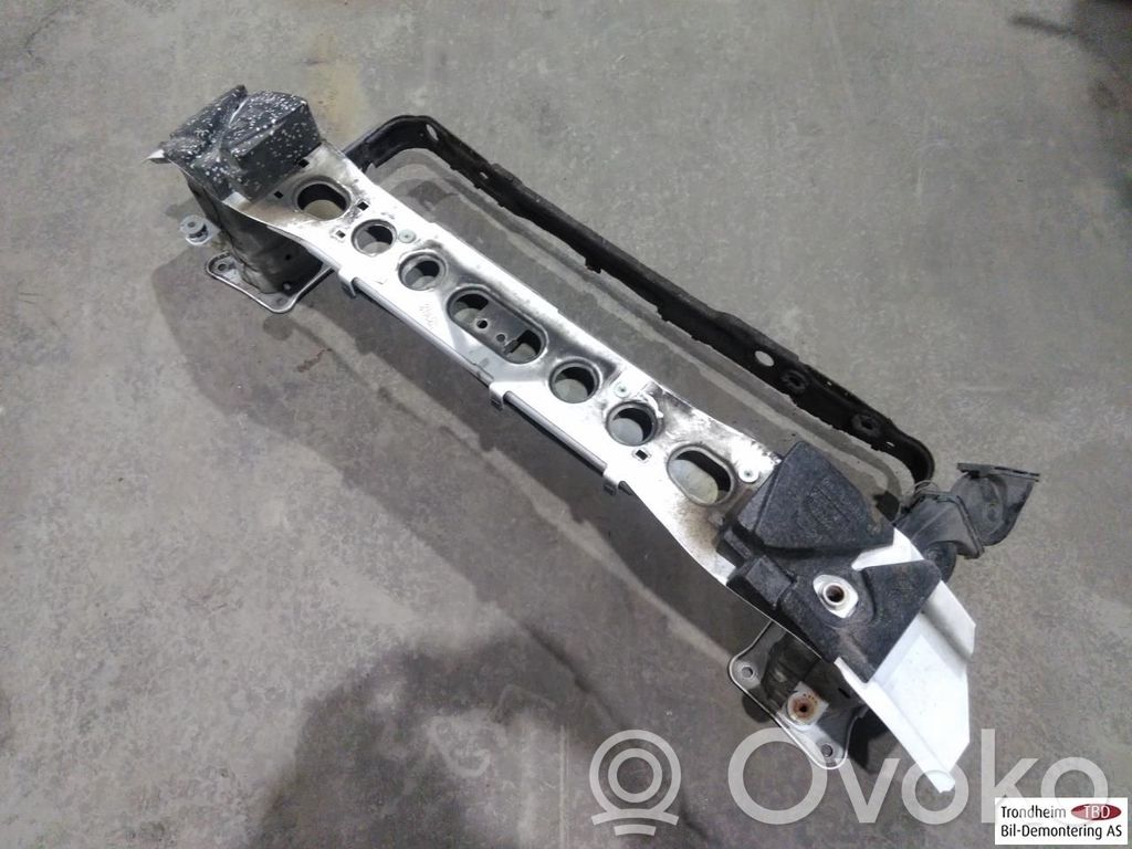 Ford Focus Priekinis sustiprinimas bamperio 