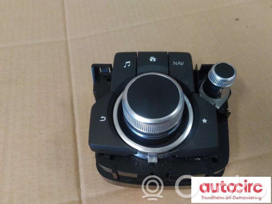 Mazda CX-5 II Radio/CD/DVD/GPS head unit 