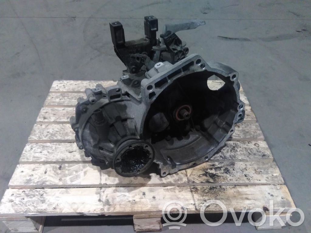 Audi A1 Manualna 5-biegowa skrzynia biegów 