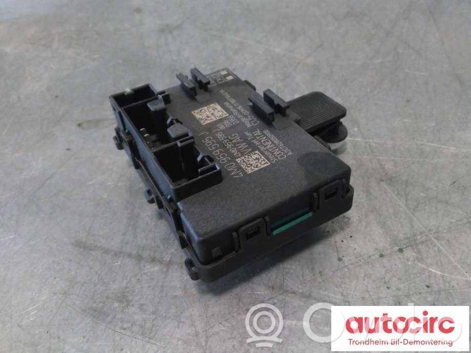 Door control unit/module   4M0959595J,4M0959595M,4M0959595M,4M0959595J,4M0959595M