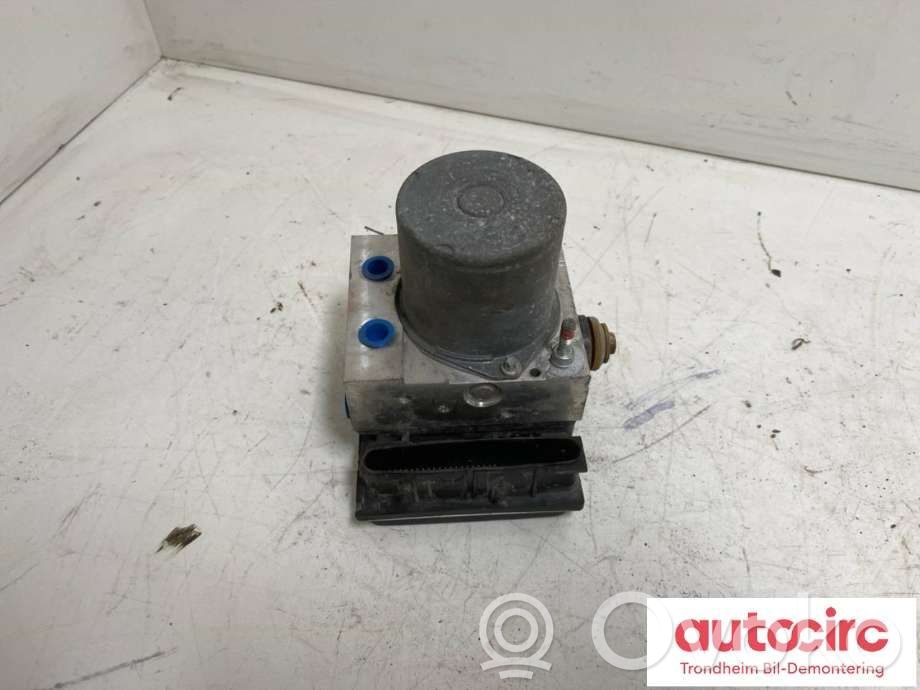Toyota Corolla E140 E150 Bomba de ABS 