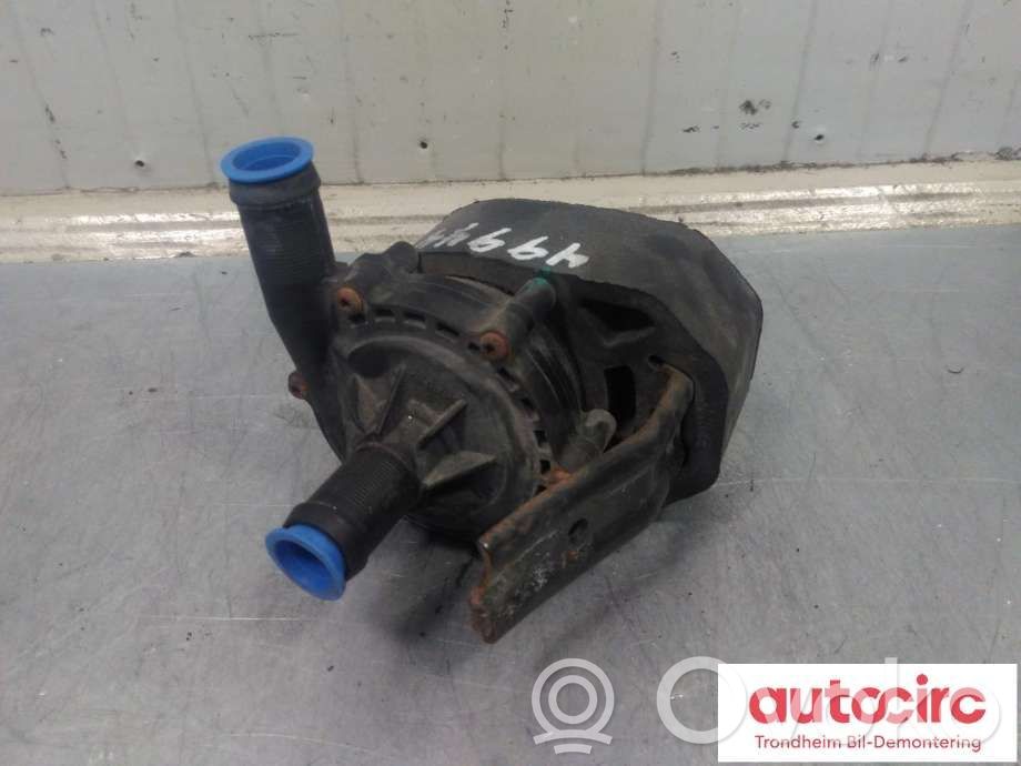 Vandens pompa   600736700C,600736700C