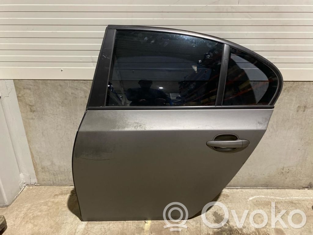 BMW 5 E60 E61 Galinės durys 