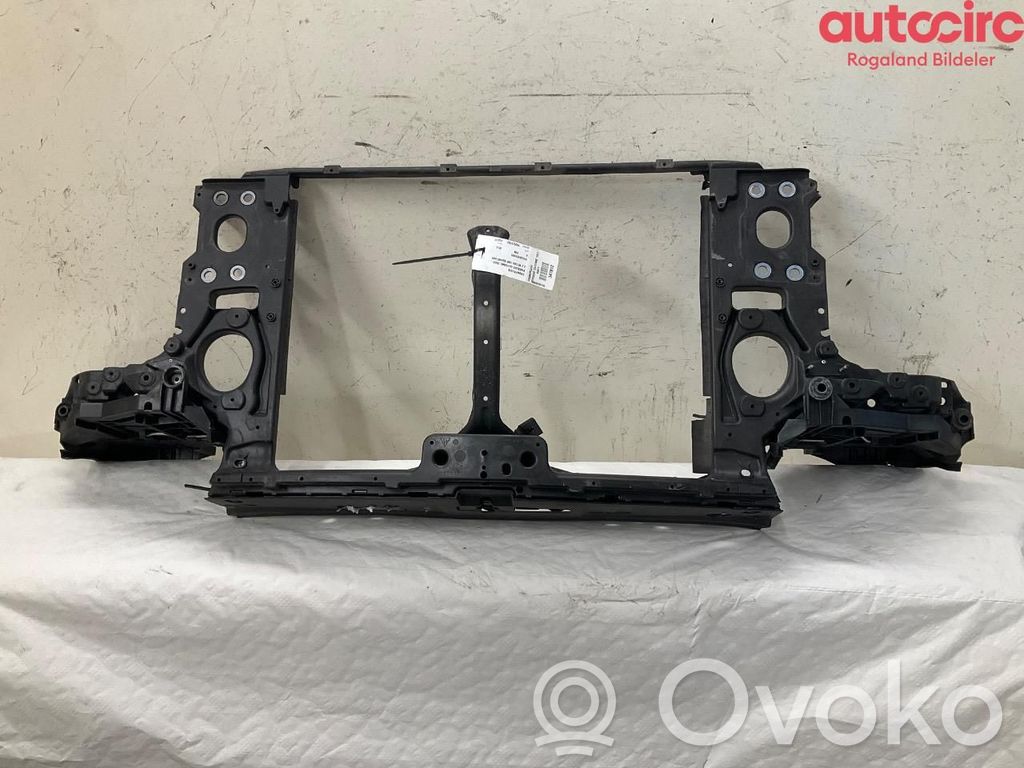Porsche Cayenne (9PA) Radiatoru panelis 
