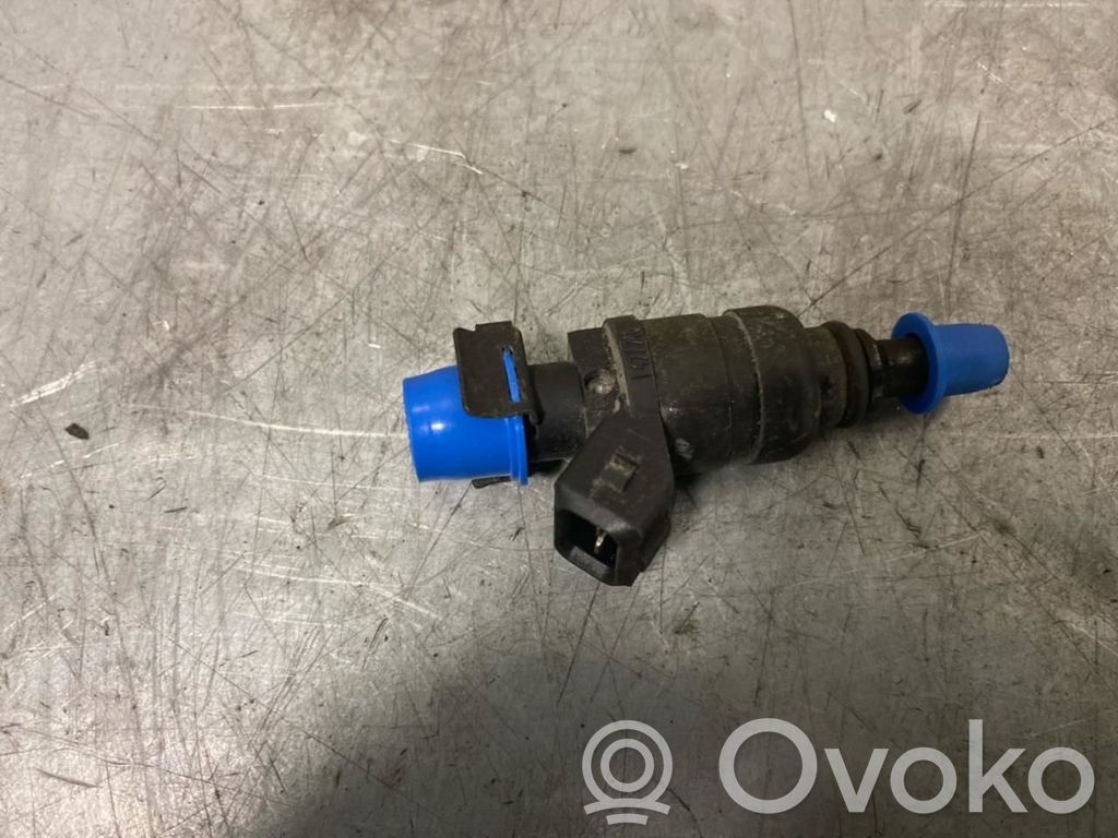 Inyector de combustible   1427240,13537546244,7546244,13537546244,1427240,7546244