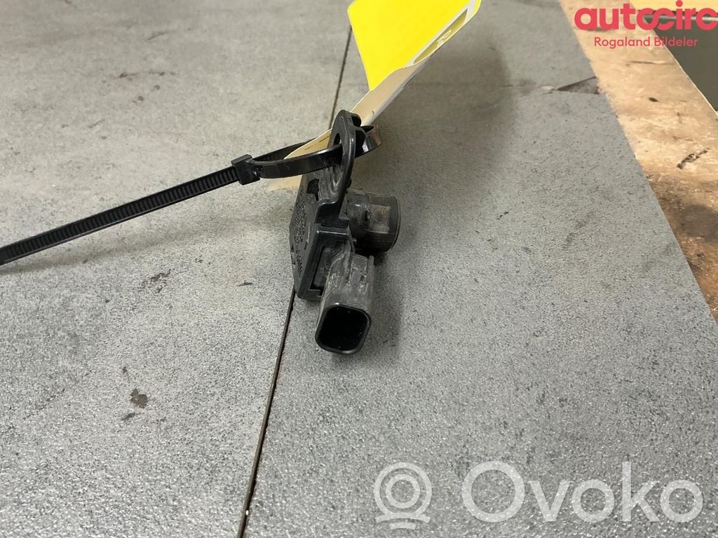 Toyota RAV 4 (XA40) Sensor de aparcamiento PDC 