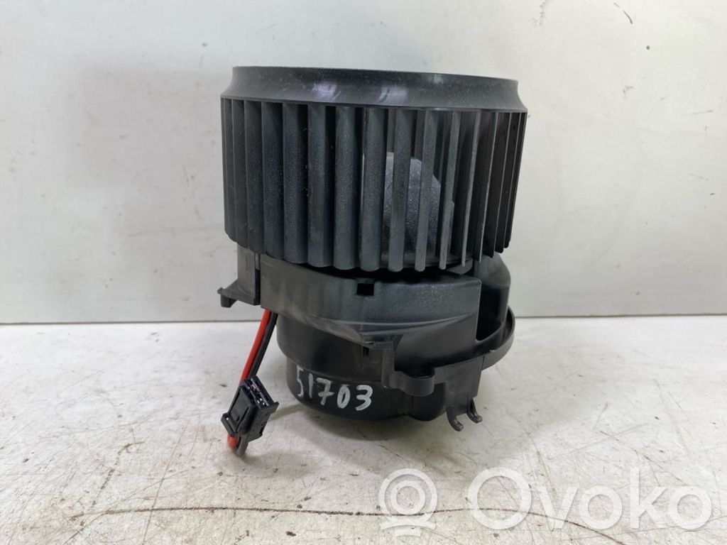 BMW X1 F48 F49 Ventola riscaldamento/ventilatore abitacolo 