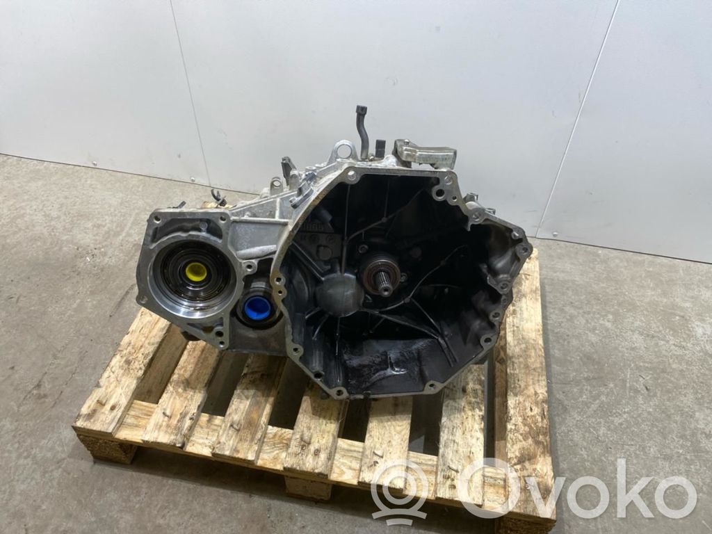 Nissan X-Trail T32 Manualna 5-biegowa skrzynia biegów 