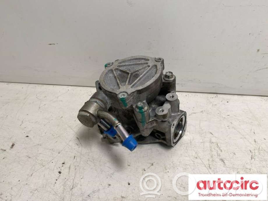 Mazda CX-5 II Vacuum pump 