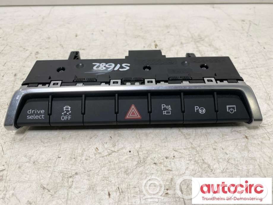 Audi E-tron GT Hazard light switch 