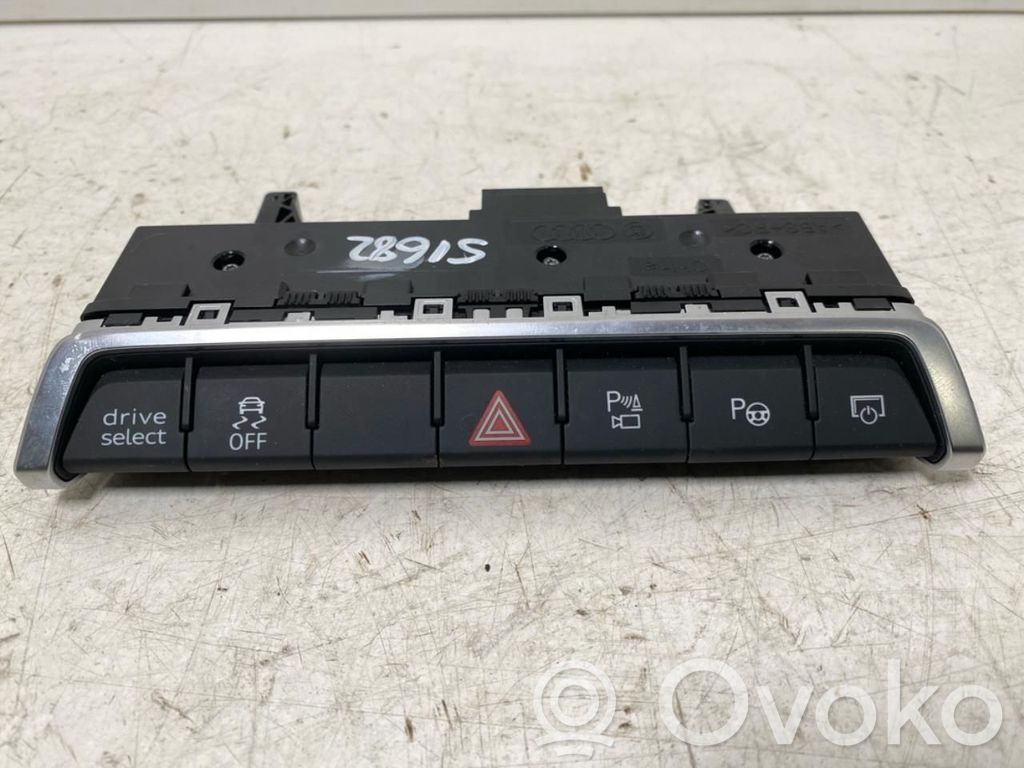 Audi E-tron GT Interrupteur feux de détresse 